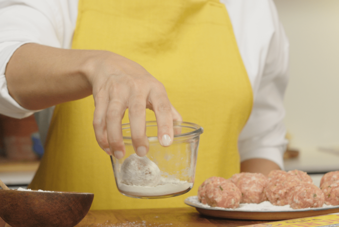 Albóndigas en salsa de la abuela
